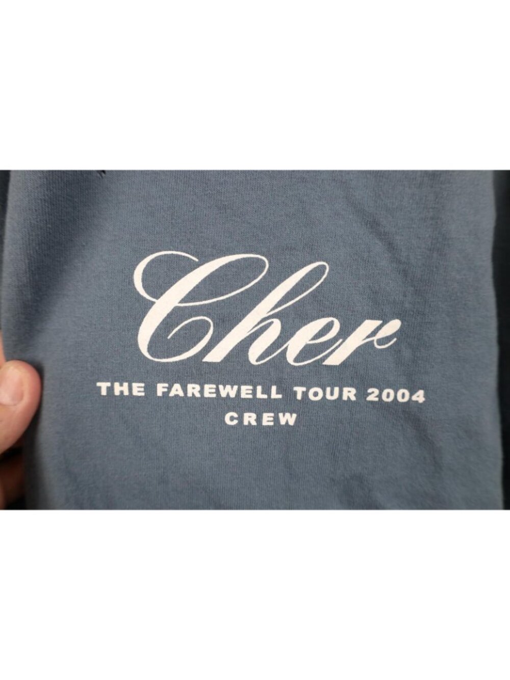Vintage Mens XL Distressed Crew The Farewell Tour 2004 Cher Band T-Shirt Blue - Picture 4 of 12